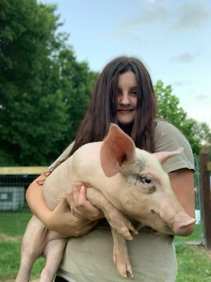 Lisa Marie Brayton Stanley-Granger - Photo 47