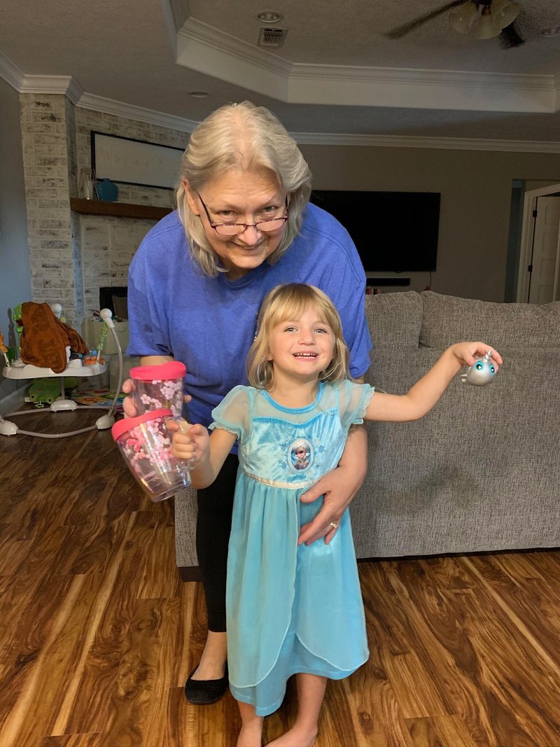 Helen Louise Hembd - Photo 14