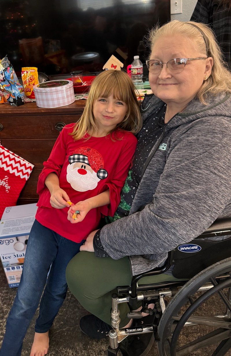 Helen Louise Hembd - Photo 16