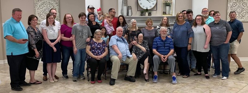 Helen Louise Hembd - Photo 34