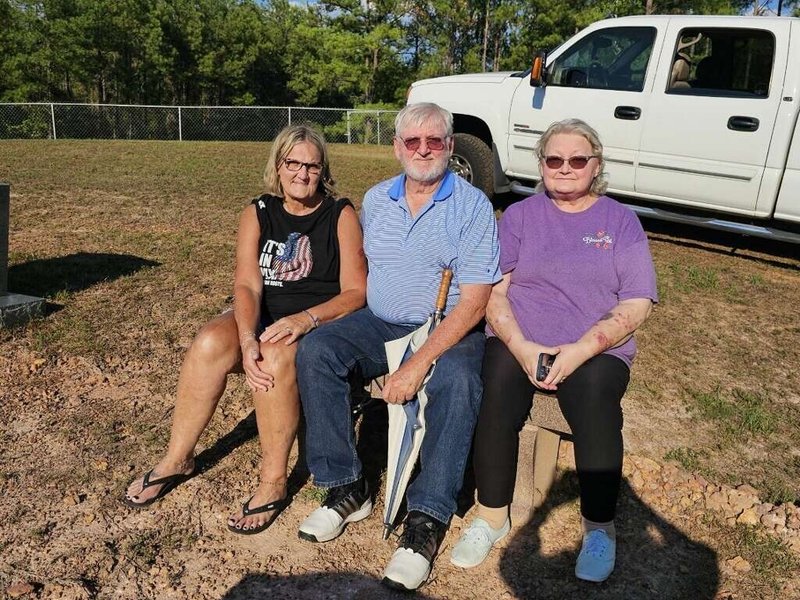 Helen Louise Hembd - Photo 38