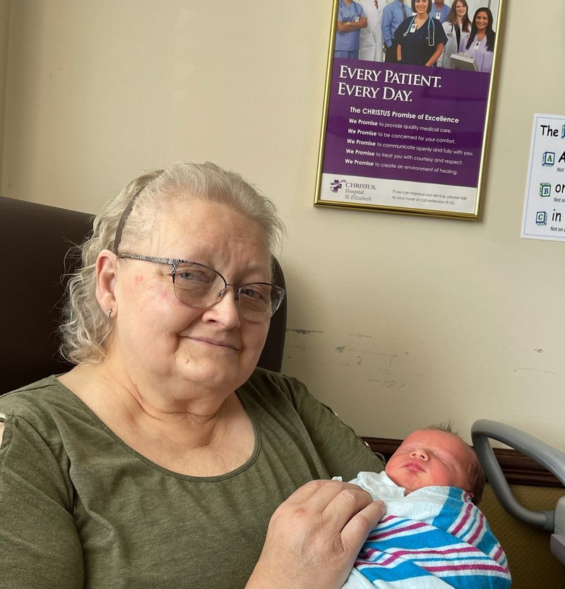 Helen Louise Hembd - Photo 40