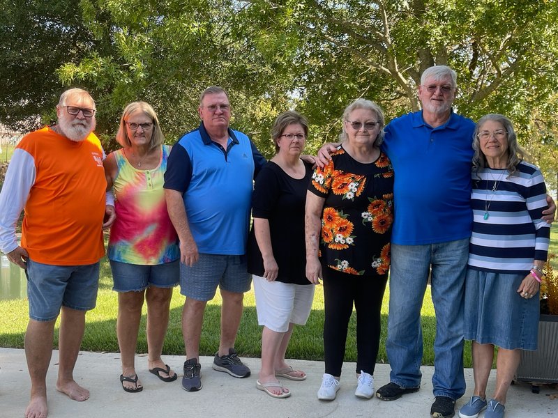 Helen Louise Hembd - Photo 44