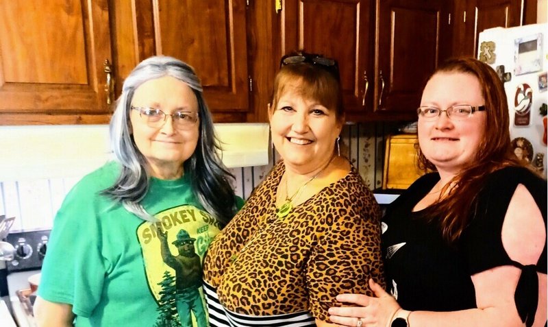 Helen Louise Hembd - Photo 52