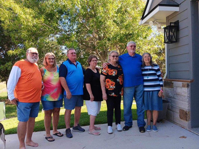 Helen Louise Hembd - Photo 74