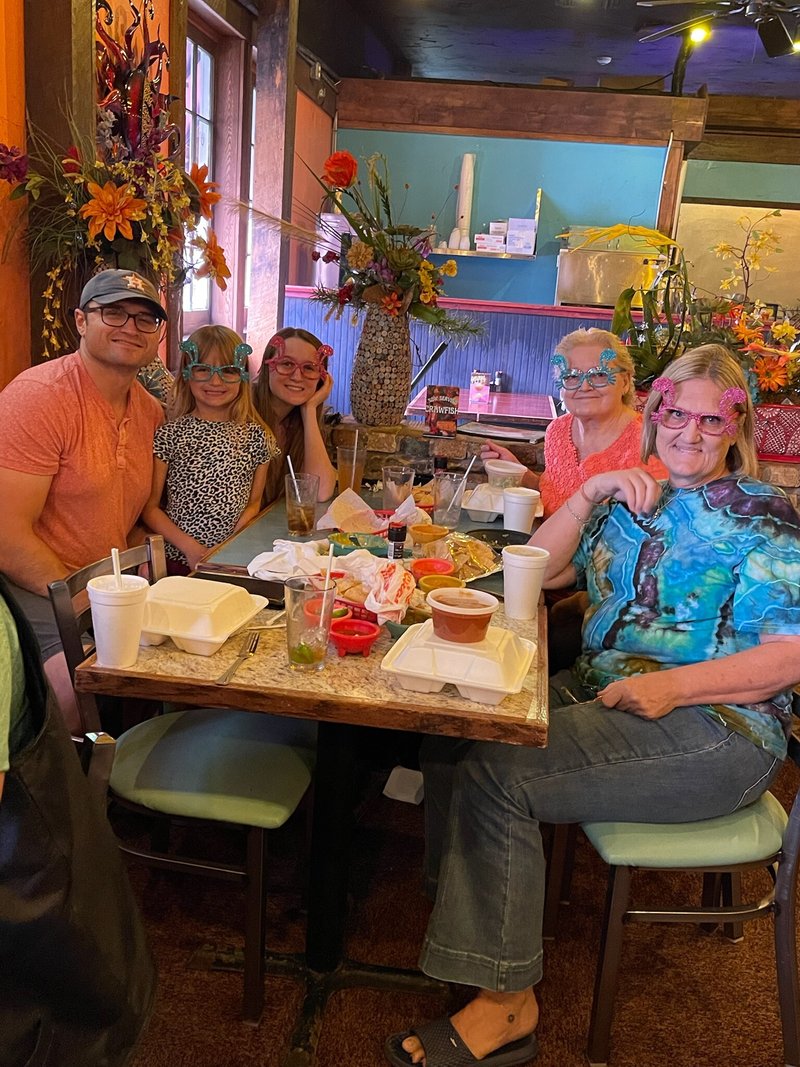 Helen Louise Hembd - Photo 85