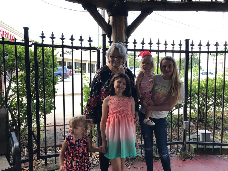 Helen Louise Hembd - Photo 108