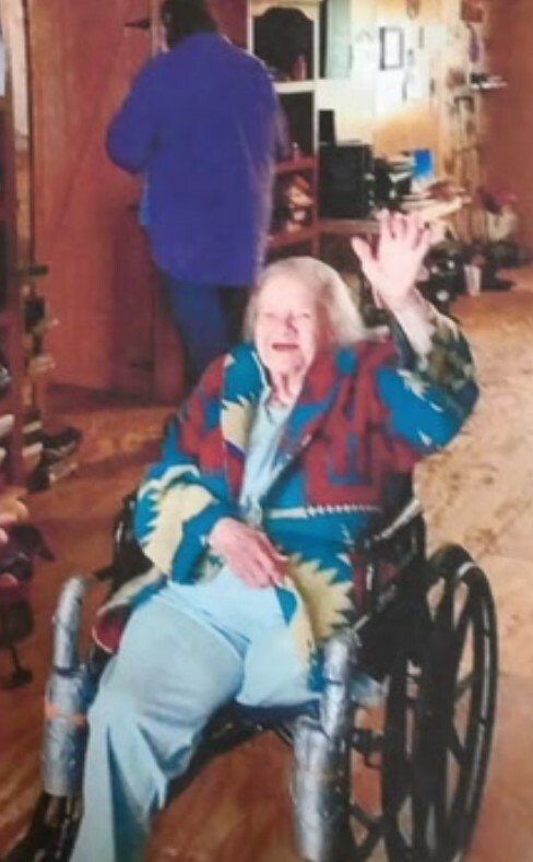 Katherine Iola Perry-Zirlott - Photo 5