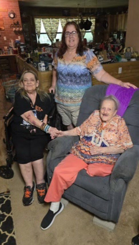 Katherine Iola Perry-Zirlott - Photo 80