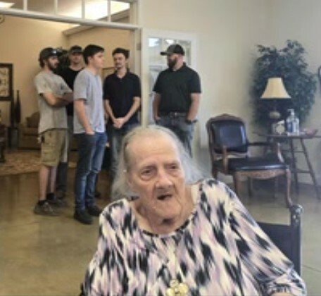 Katherine Iola Perry-Zirlott - Photo 115