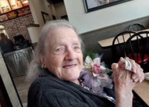 Katherine Iola Perry-Zirlott - Photo 131