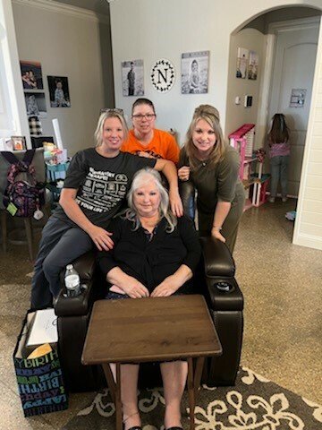 Kristi Burr - Photo 176