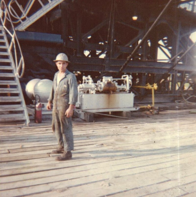 Roger Phillip Holsomback - Photo 60