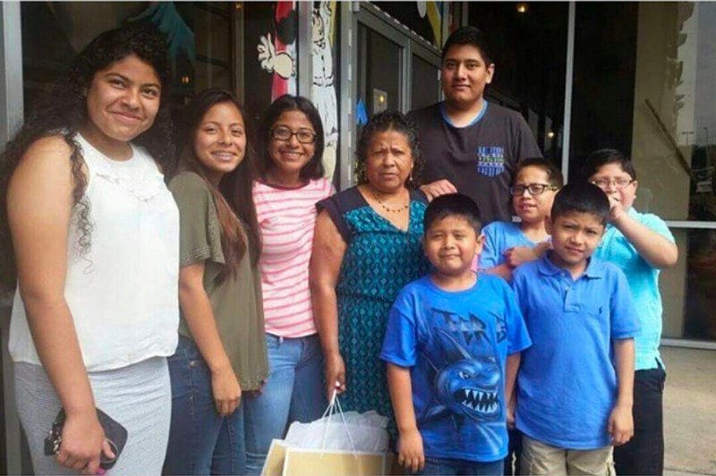 Sanjuana Ibarra - Photo 31