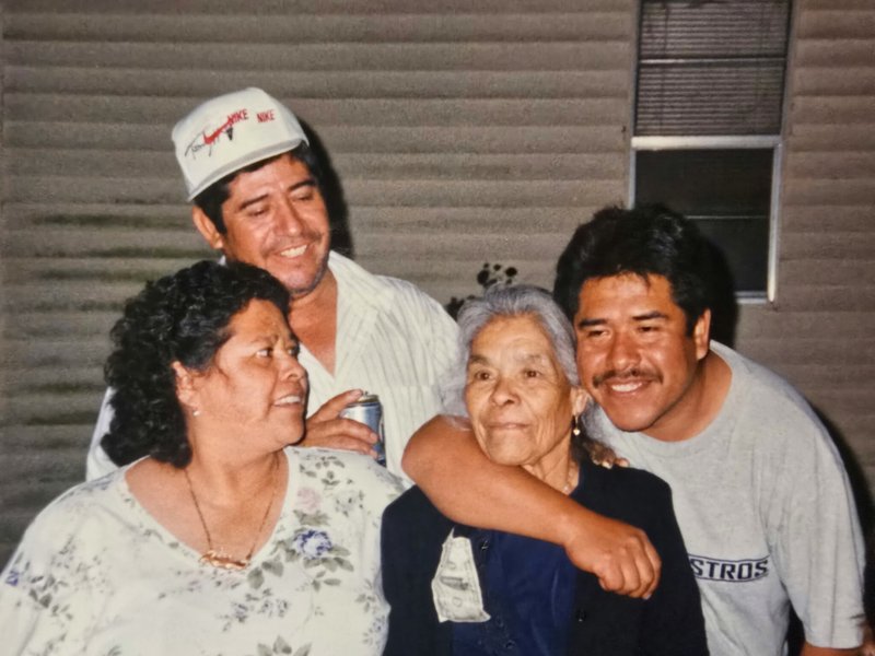 Sanjuana Ibarra - Photo 70