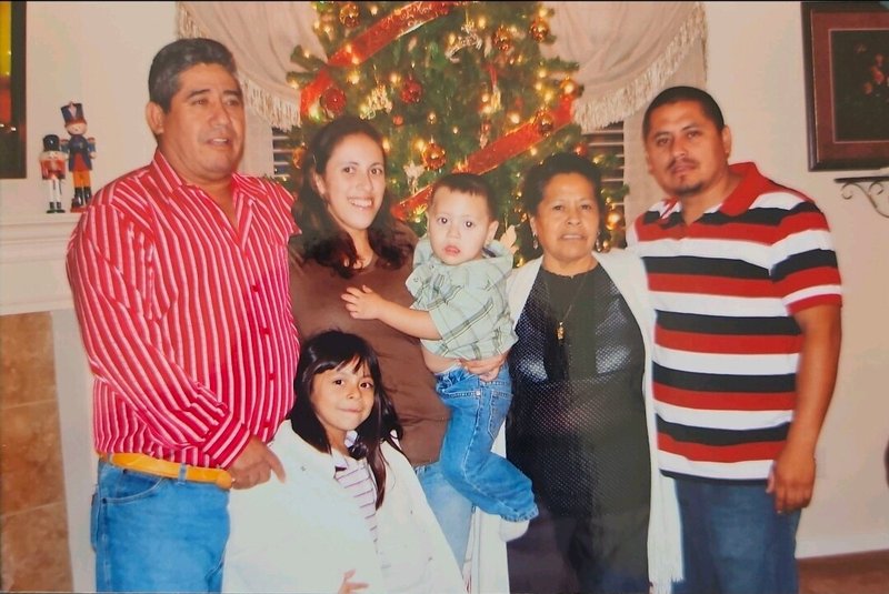 Sanjuana Ibarra - Photo 97