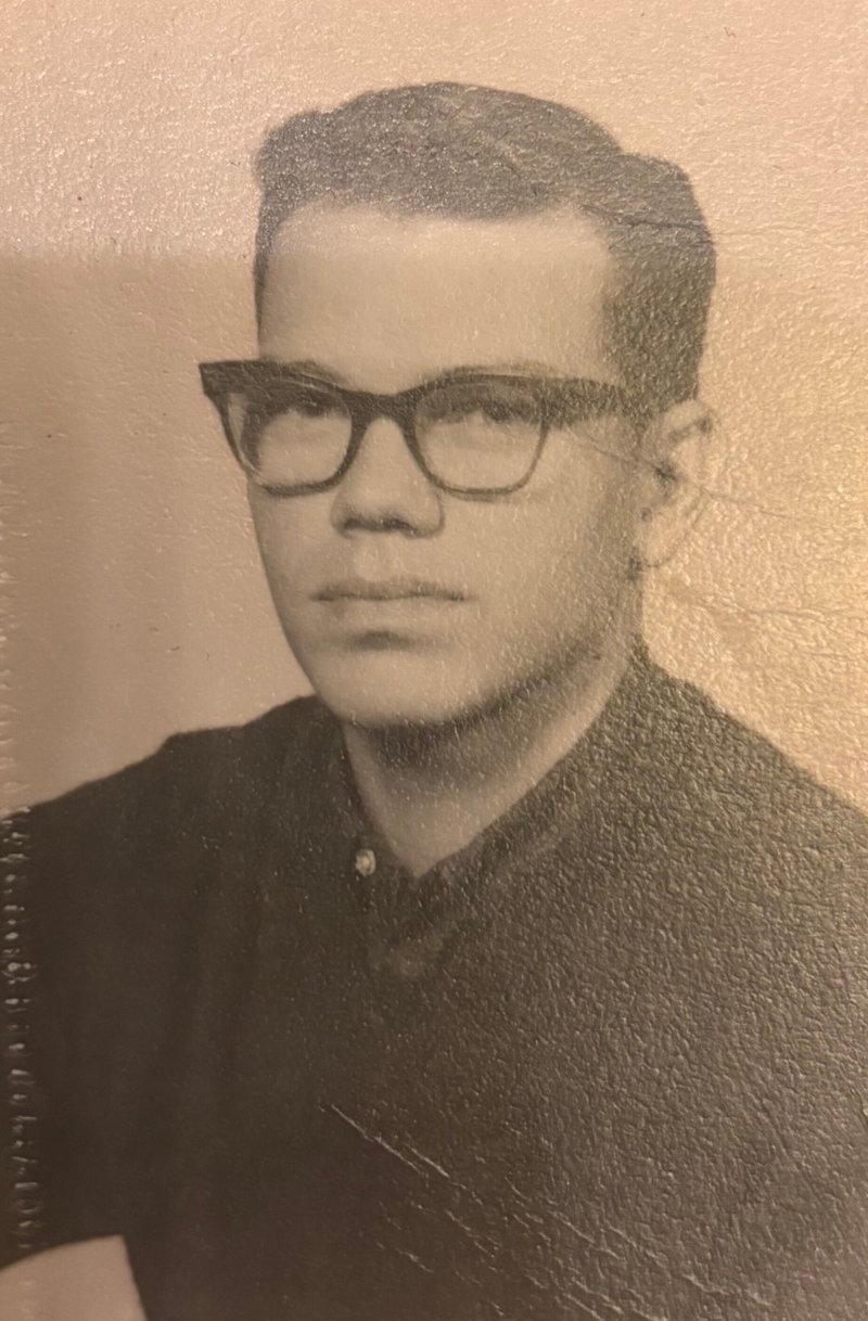 Vernon Lee Montgomery, Jr. - Photo 9