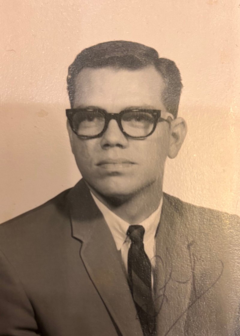 Vernon Lee Montgomery, Jr. - Photo 12