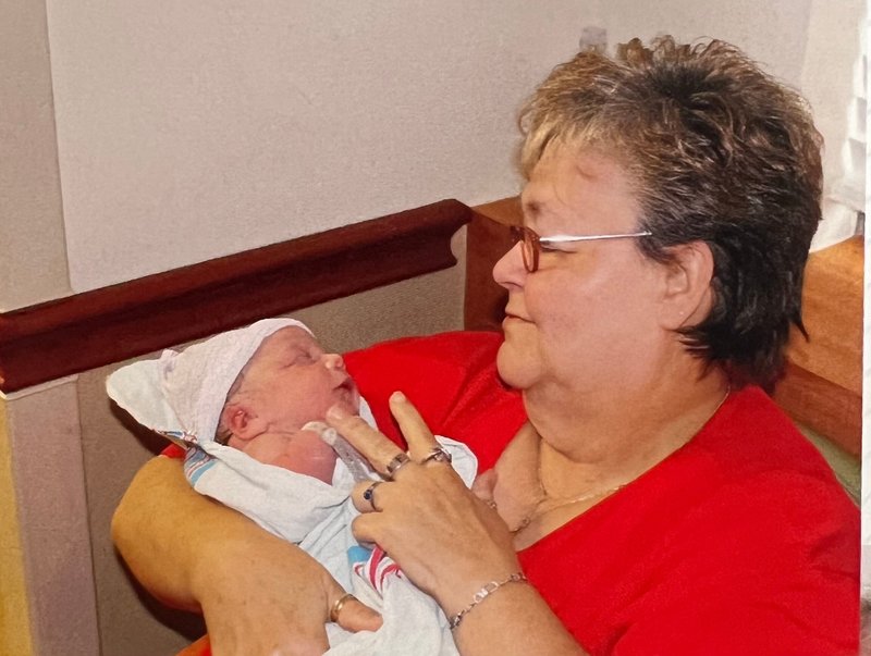 Betty Sue Guidroz - Photo 3