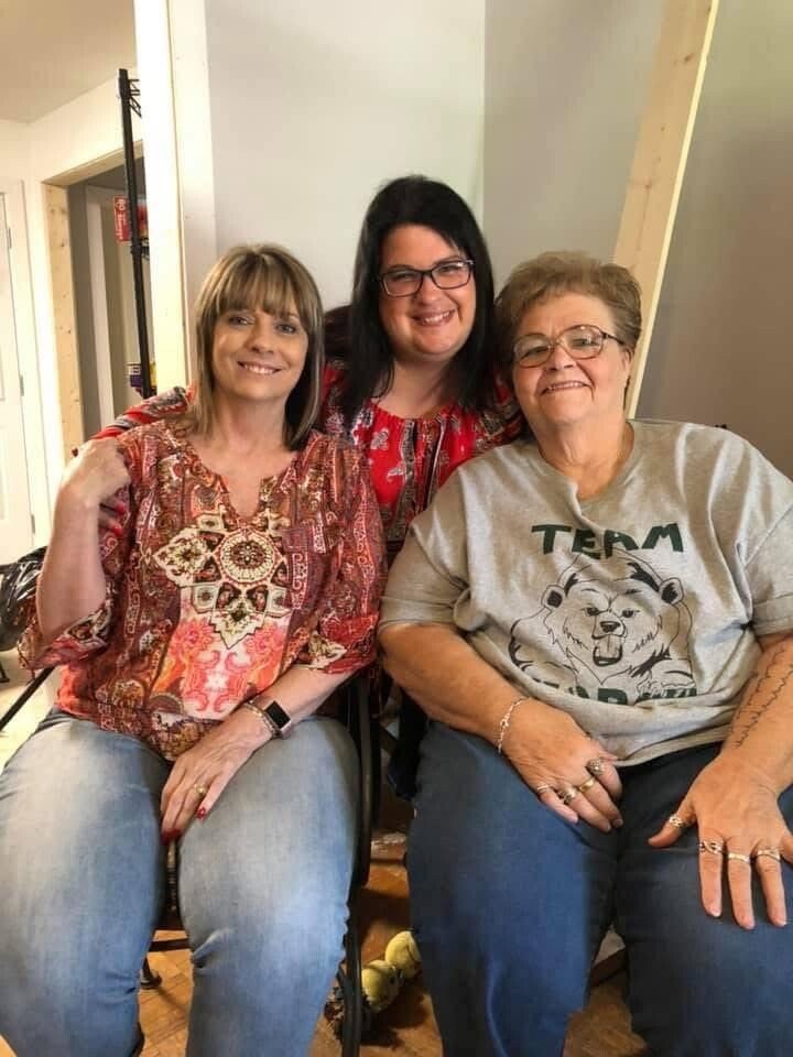 Betty Sue Guidroz - Photo 5