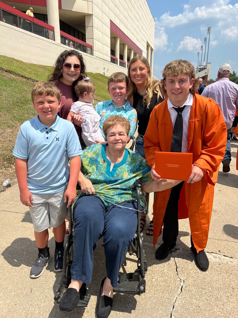 Betty Sue Guidroz - Photo 9