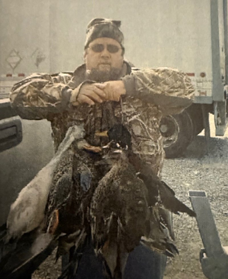 Robert Gerald Brown - Photo 7