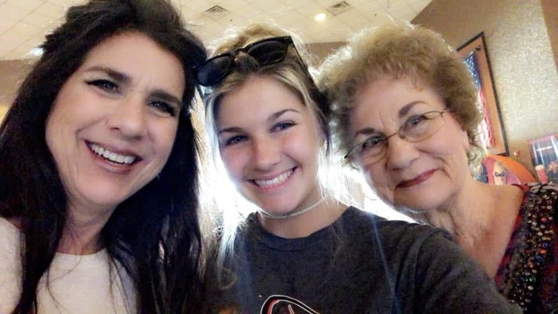 Dorothy Marie Roddam - Photo 100