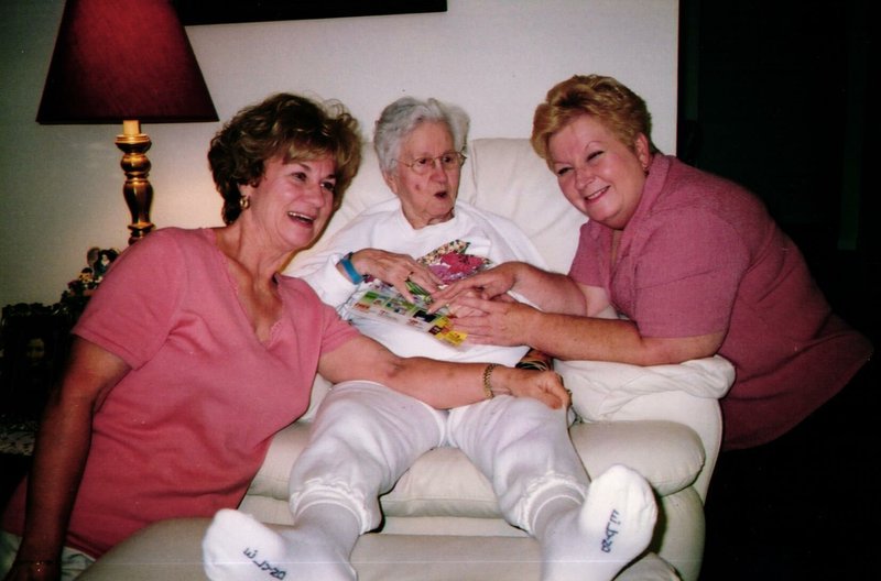 Dorothy Marie Roddam - Photo 152