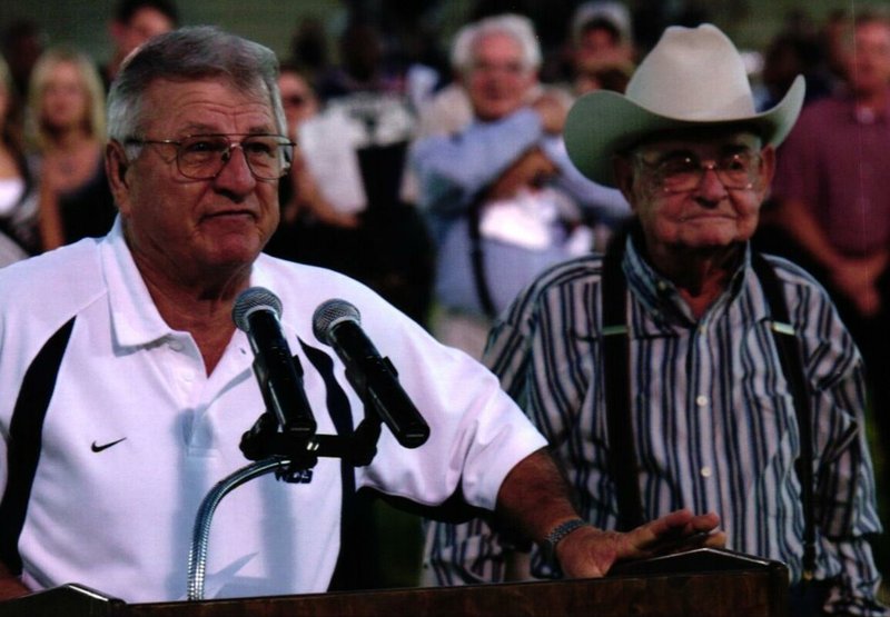 Coach Dan Ray Hooks - Photo 15