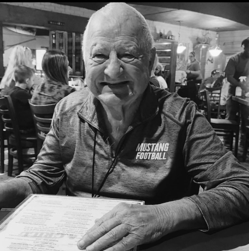 Coach Dan Ray Hooks - Photo 25