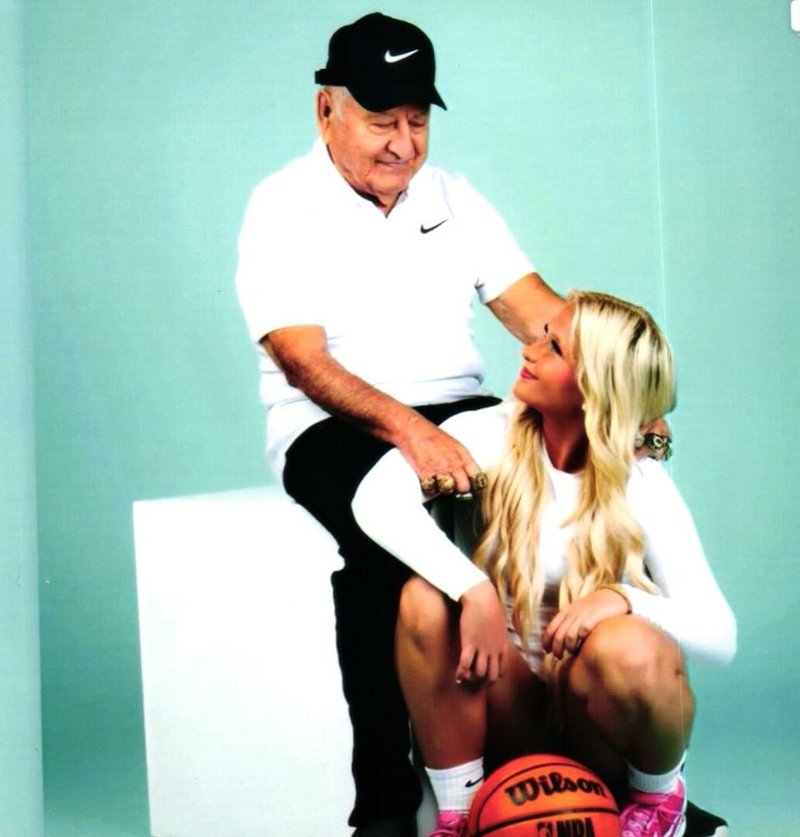 Coach Dan Ray Hooks - Photo 27