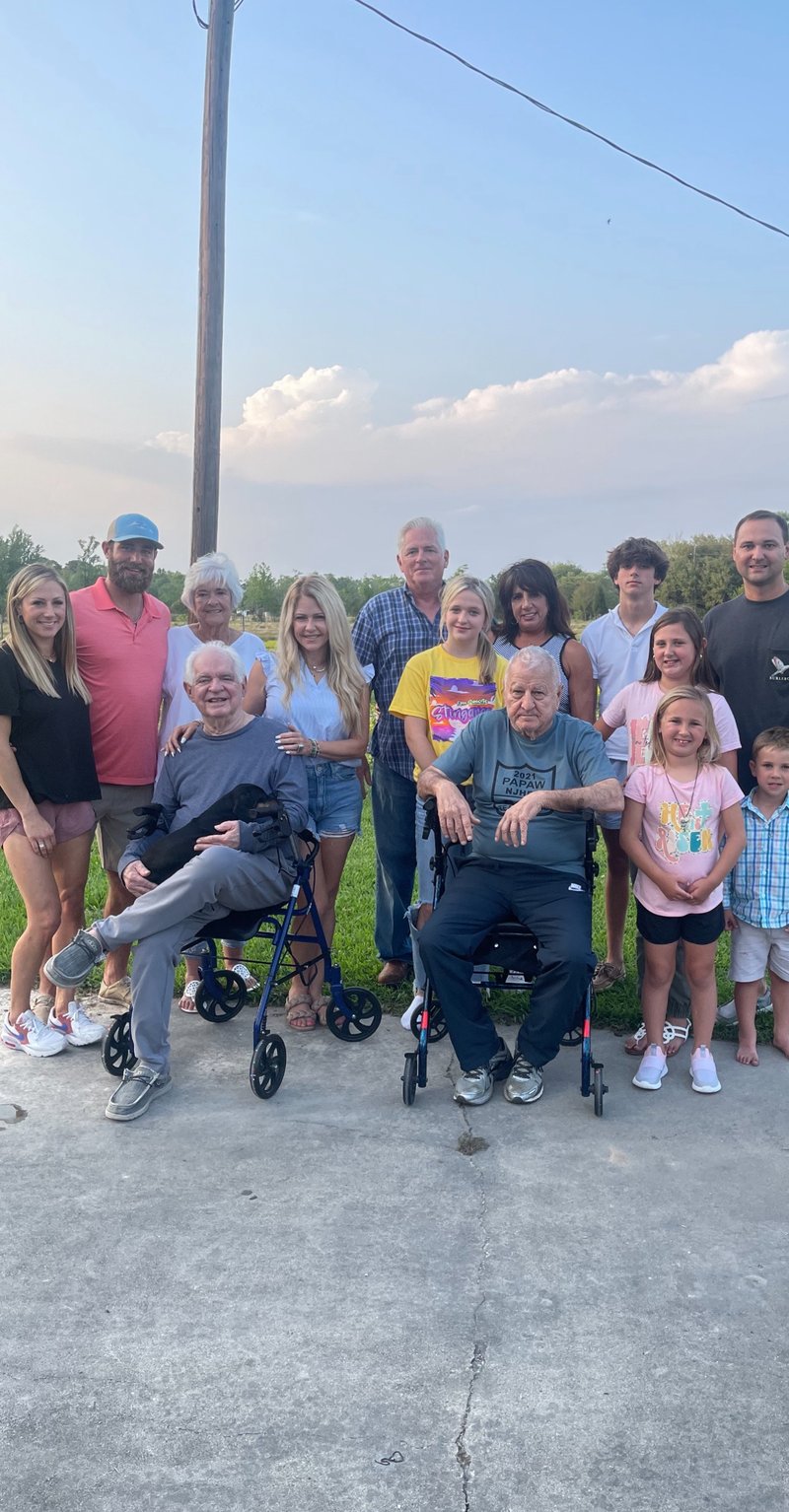 Coach Dan Ray Hooks - Photo 32