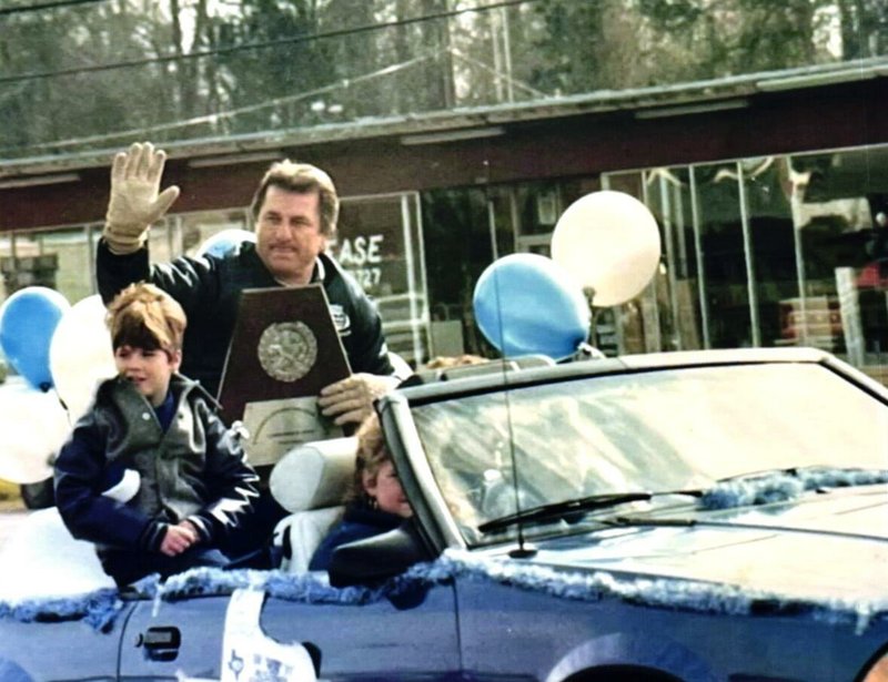 Coach Dan Ray Hooks - Photo 128