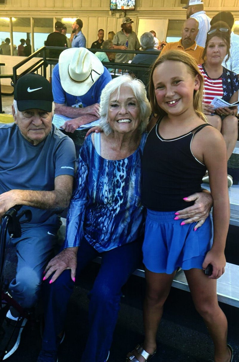 Coach Dan Ray Hooks - Photo 176