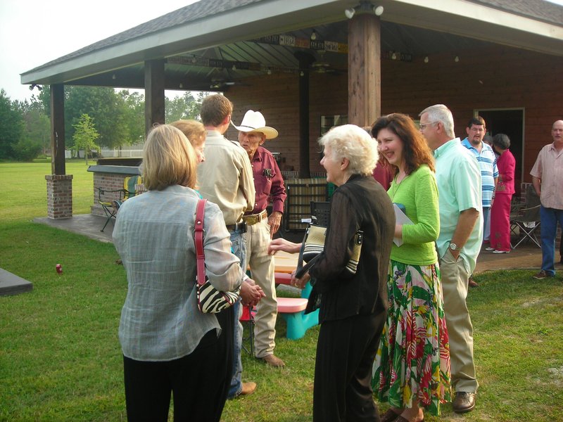 Ola Almedia Sanders - Photo 18