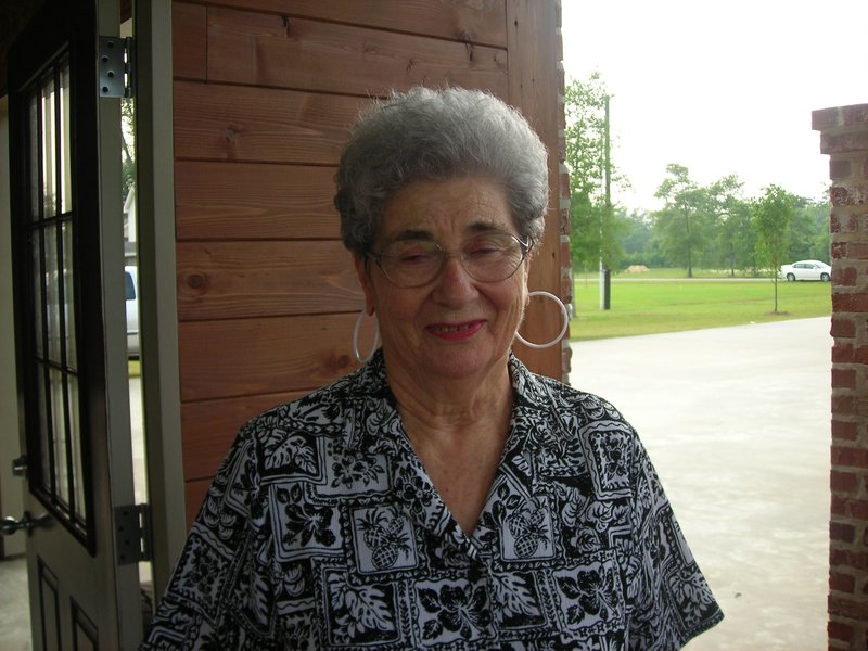 Ola Almedia Sanders - Photo 21