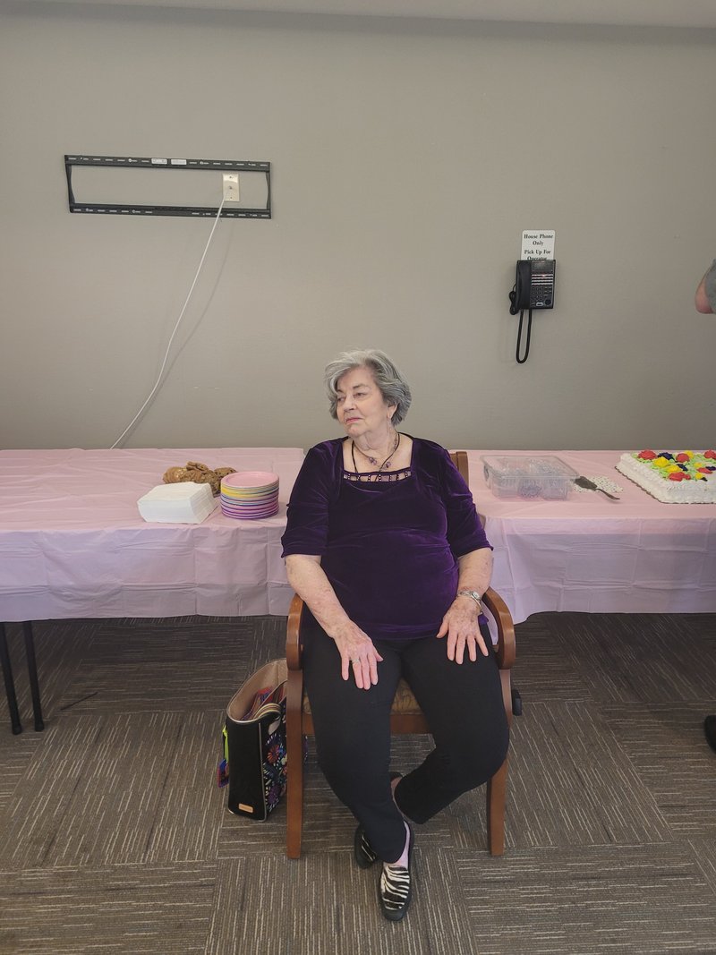 Ola Almedia Sanders - Photo 41