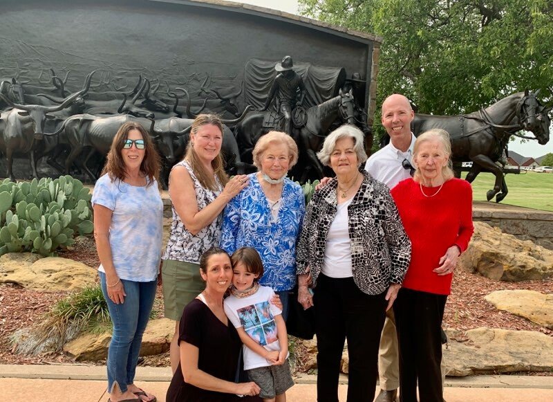 Ola Almedia Sanders - Photo 49