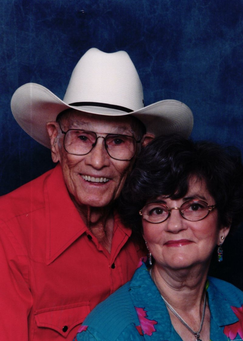 Ola Almedia Sanders - Photo 133