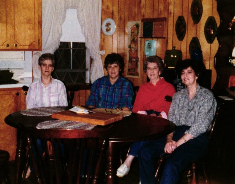 Ola Almedia Sanders - Photo 136