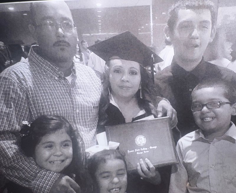 Melissa Jessica Gomez - Photo 6