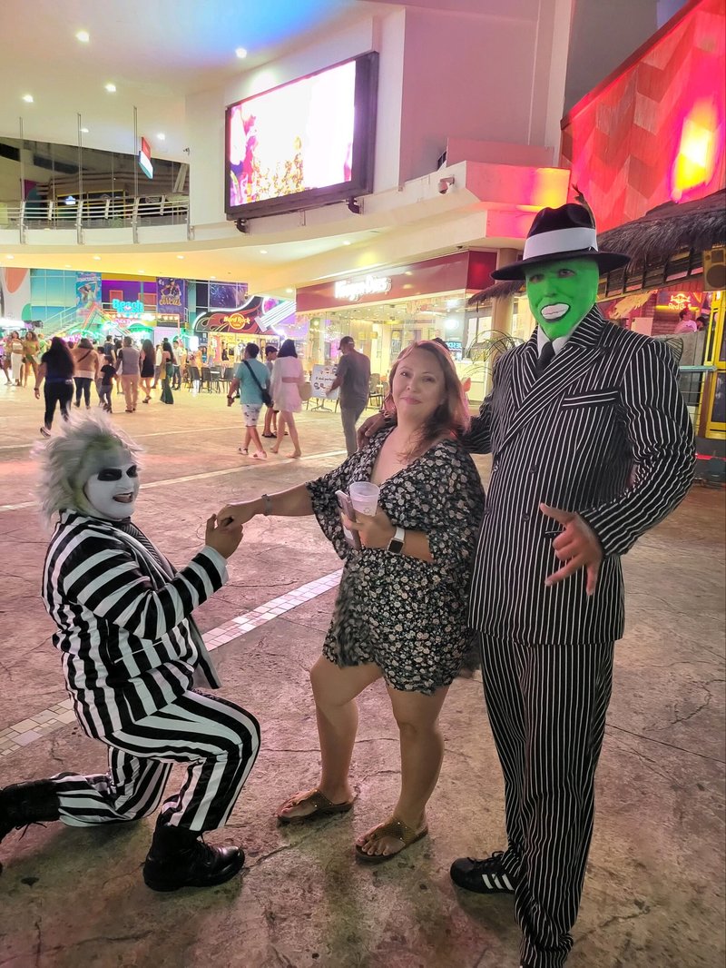 Melissa Jessica Gomez - Photo 69