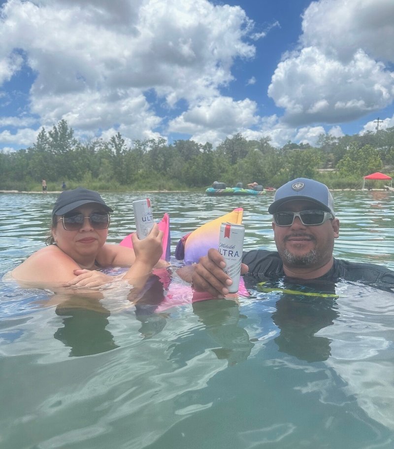 Melissa Jessica Gomez - Photo 98