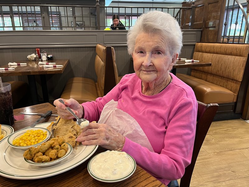 Audry Scoggins Lawson - Photo 29