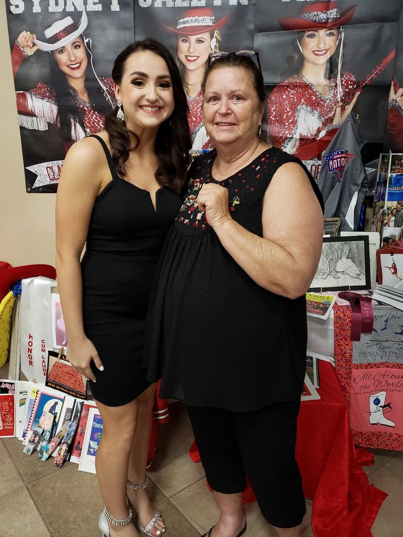 Madeline Carol Moore - Photo 12