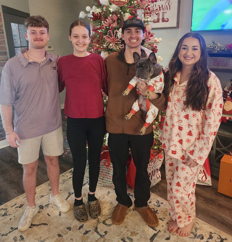 Madeline Carol Moore - Photo 10