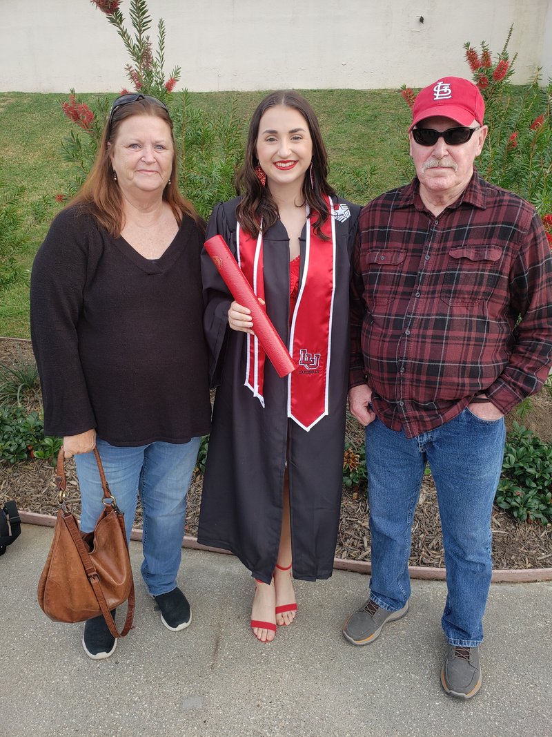 Madeline Carol Moore - Photo 28