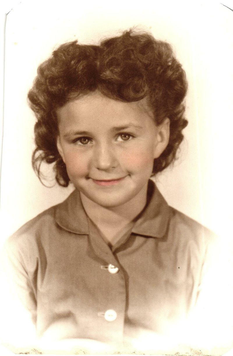 Madeline Carol Moore - Photo 46