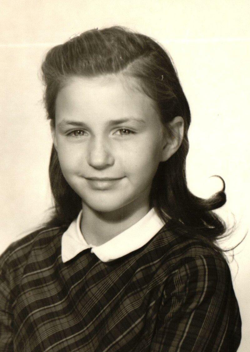 Madeline Carol Moore - Photo 53