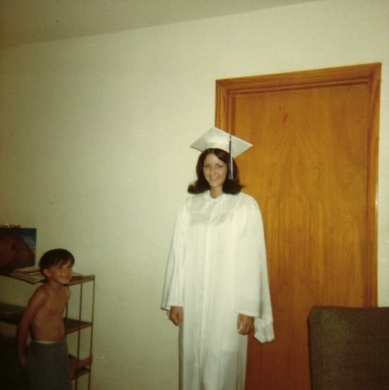 Madeline Carol Moore - Photo 57